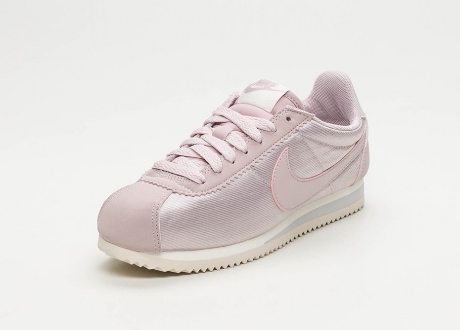 nike cortez rose